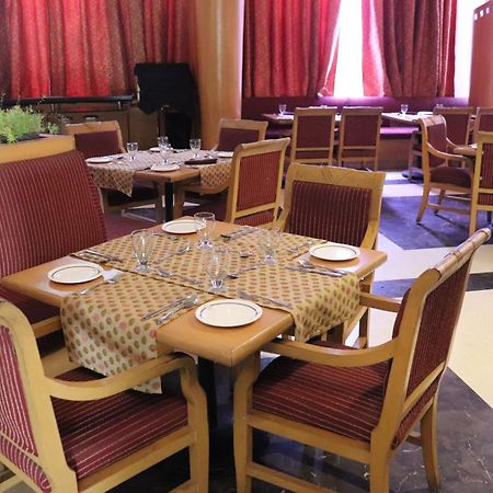 Hotel Vits Aurangabad Esterno foto