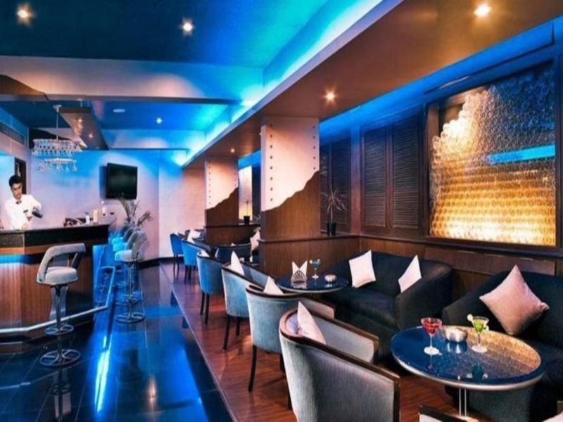 Hotel Vits Aurangabad Esterno foto
